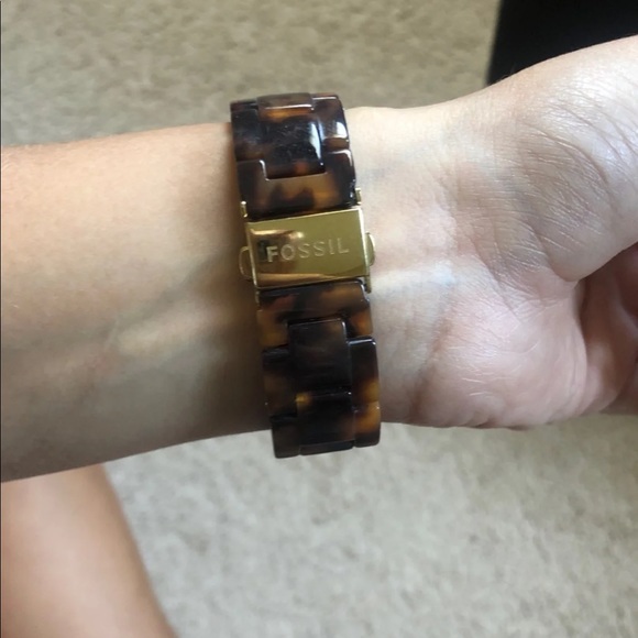 Fossil Watch - Picture 3 of 4